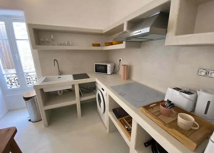 Paros Salon Et Διαμέρισμα Νιμ